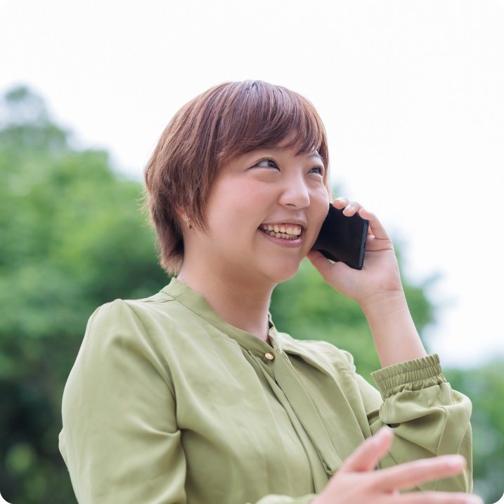 電話で話すDigima〜出島〜のメンバー
