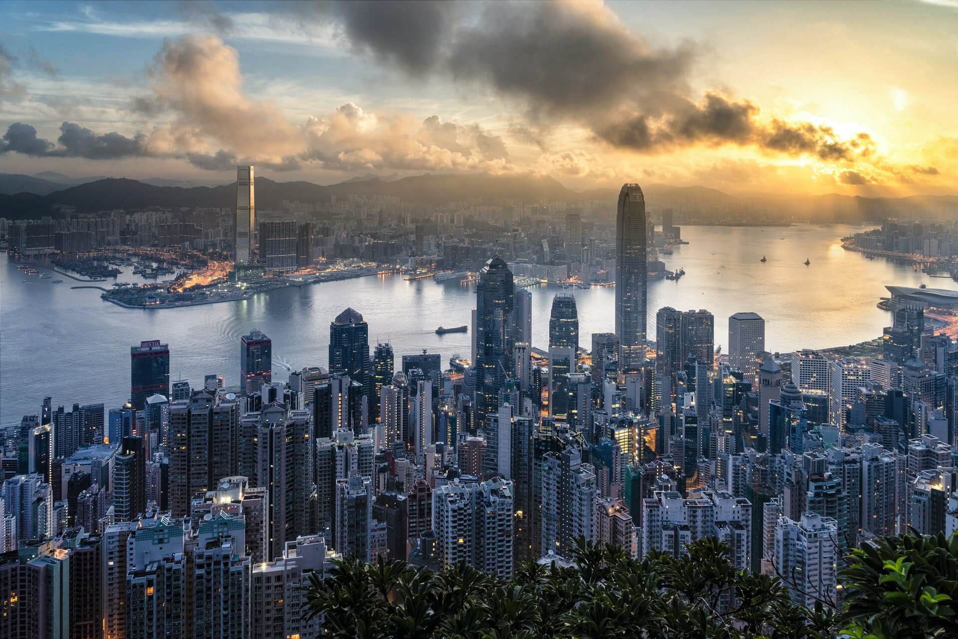 香港